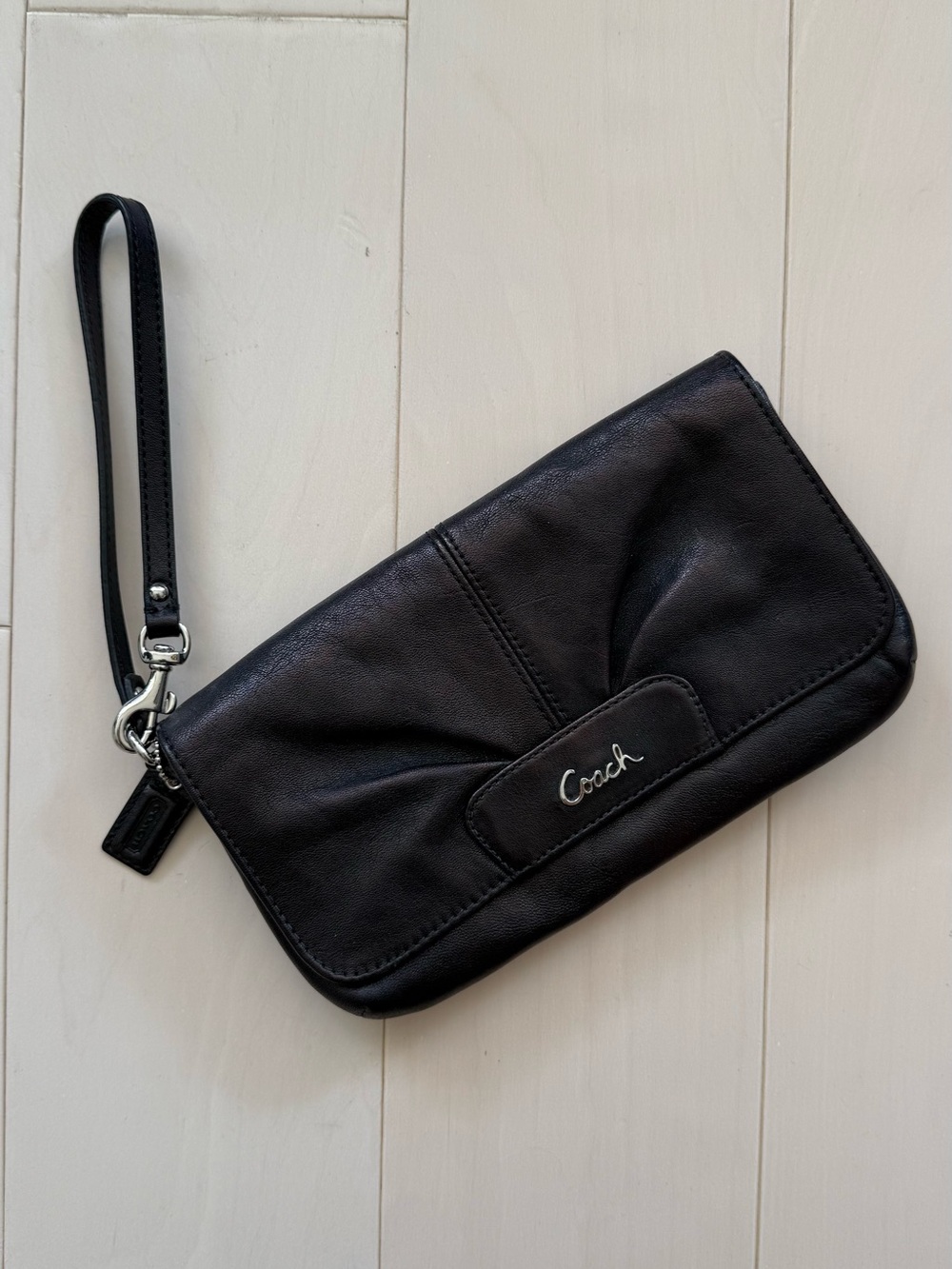Coach Wallet Wrislet - Deep Brown/Bronze